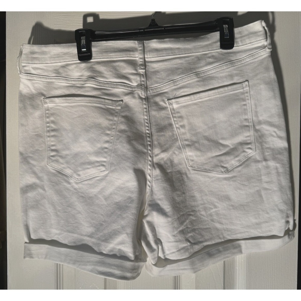ANA Ladies High Rise Midi Shorts with 5 Pockets Sz 18 5" Inseam